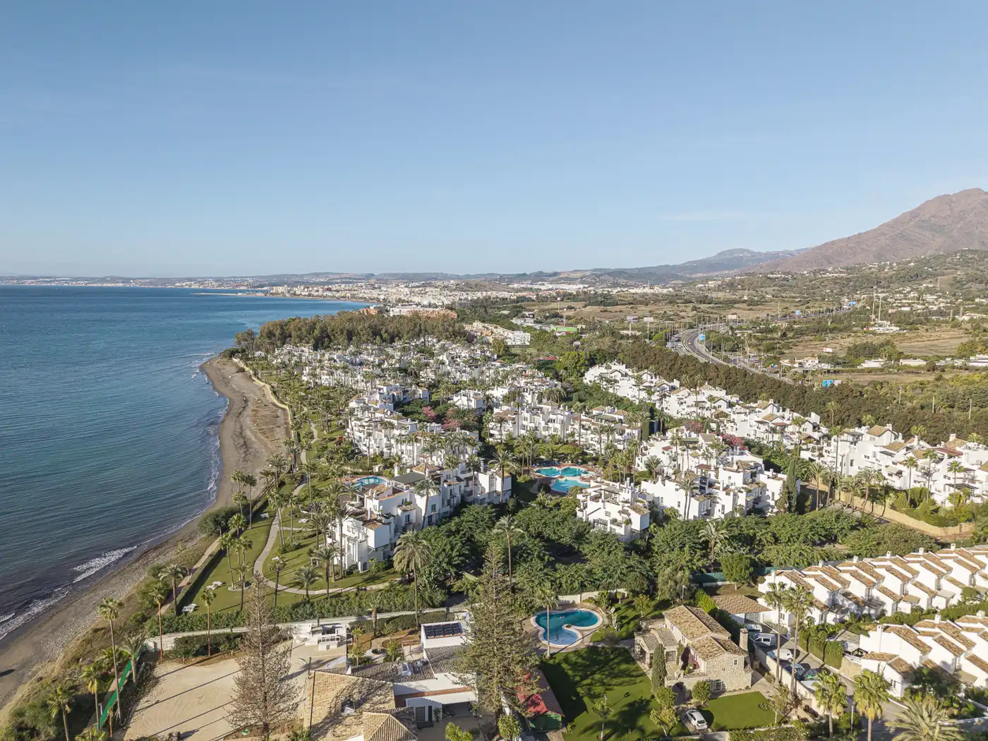 Image of Ground Floor Apartment - 3 Bedrooms - 3 Bathrooms for Sale in Malaga-Estepona-Spain, Image 3