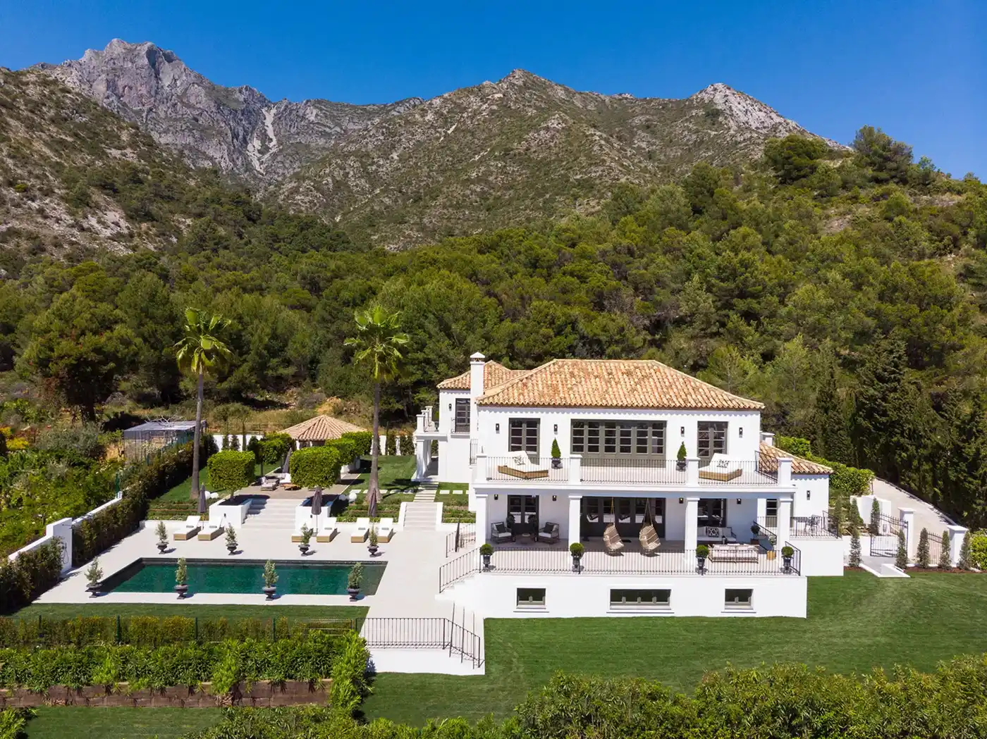 Image of Villa - 6 Bedrooms - 7 Bathrooms for Sale in Malaga-Marbella-Spain, Image 1