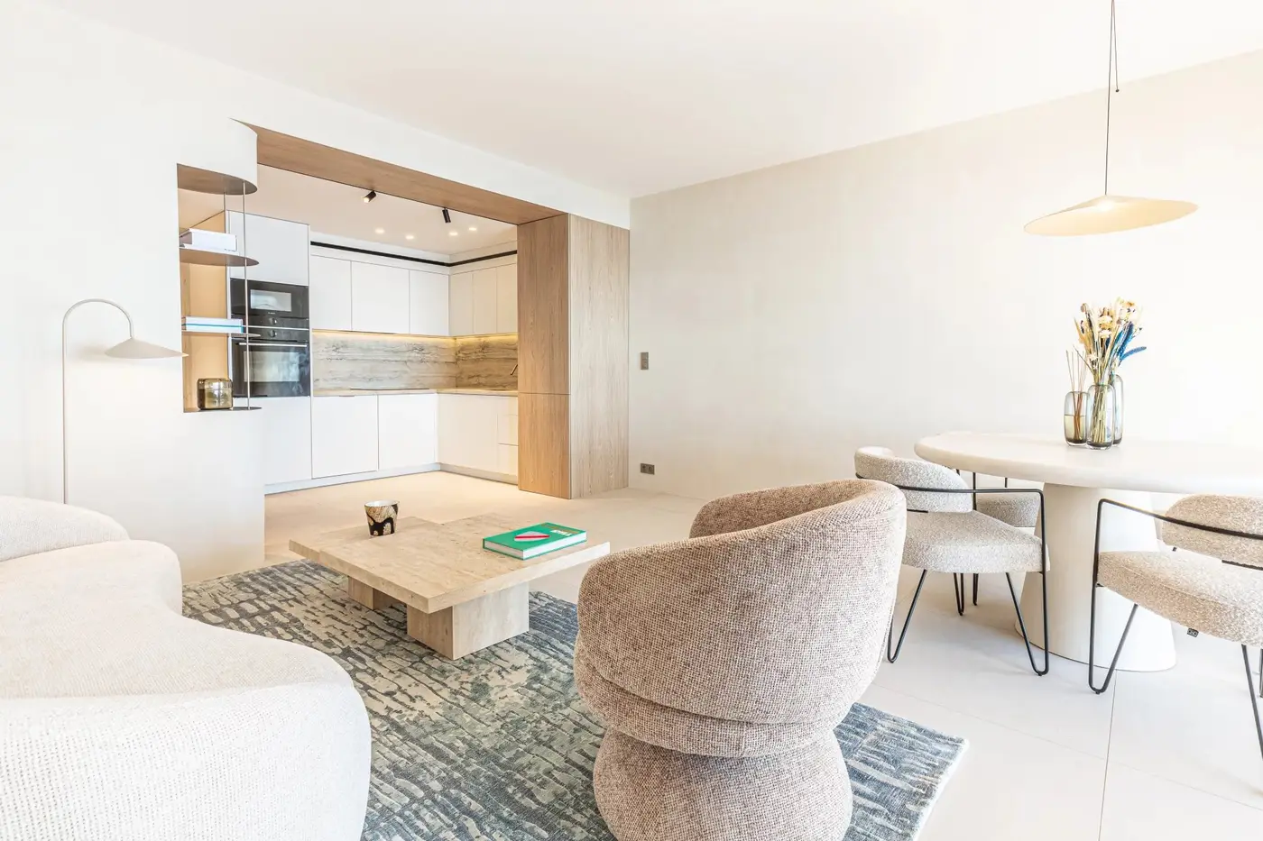 Image of Apartment - 2 Bedrooms for Sale in Alpes-Maritimes-Cannes-France, Image 3