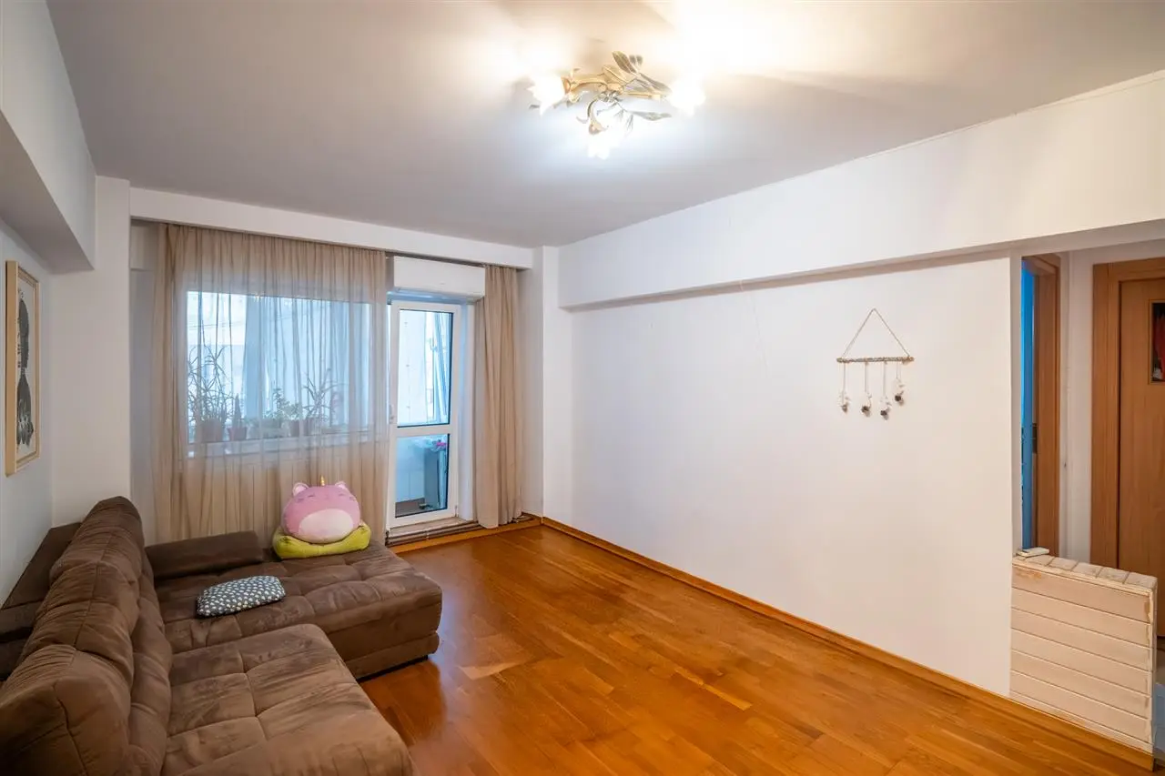 Image of Apartment - 3 Bedrooms - 2 Bathrooms for Rental in Bucuresti Ilfov-Bucuresti-Romania, Image 5