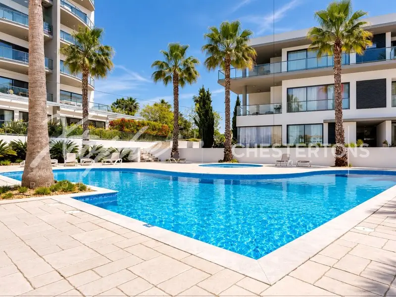 Image of Apartment - 2 Bedrooms - 2 Bathrooms for Sale in Faro-Loulé-Portugal, Image 1