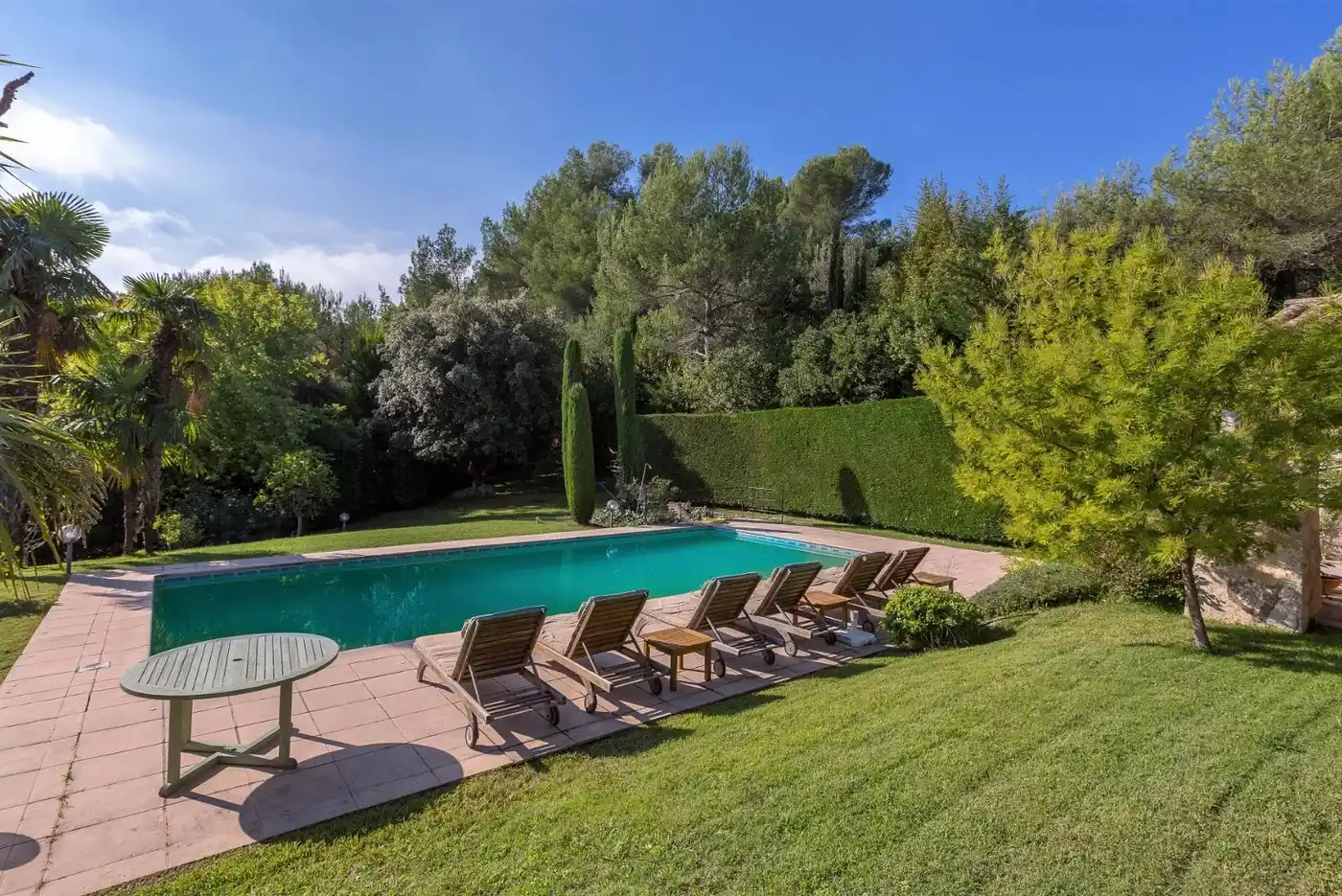 Image of Villa - 4 Bedrooms for Sale in Alpes-Maritimes-La Colle-sur-Loup-France, Image 2
