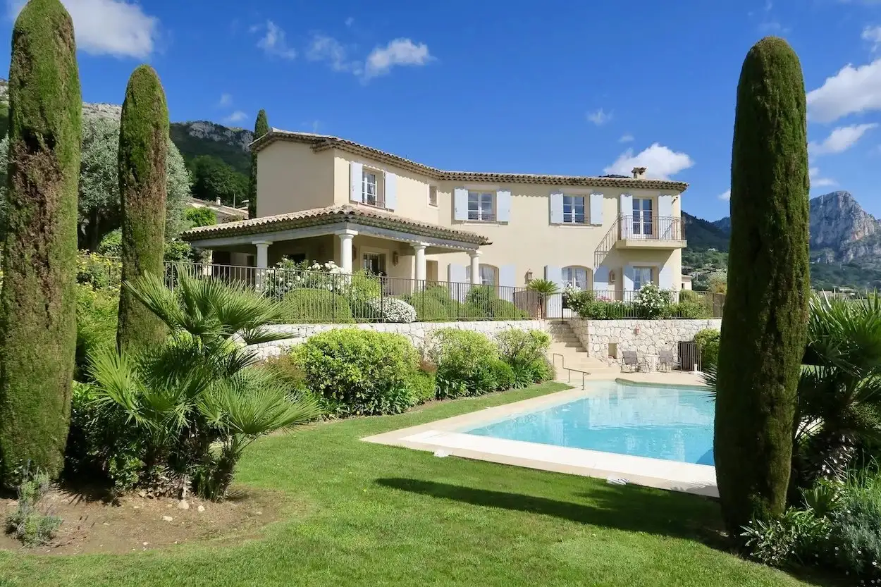 Image of Villa - 4 Bedrooms - 3 Bathrooms for Sale in Alpes-Maritimes-Vence-France, Image 5