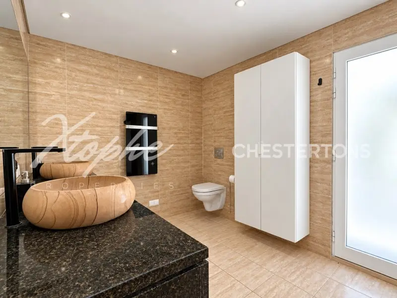  Image of Villa - 3 Bedrooms - 2 Bathrooms for sale in Faro-Faro-Portugal, Image 27