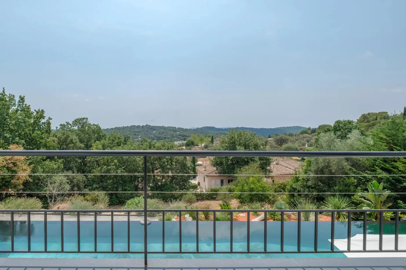 Image of Villa - 4 Bedrooms for Sale in Alpes-Maritimes-Tourrettes-sur-Loup-France, Image 4