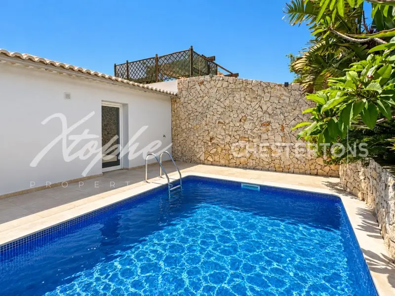  Image of Villa - 3 Bedrooms - 2 Bathrooms for sale in Faro-Faro-Portugal, Image 7
