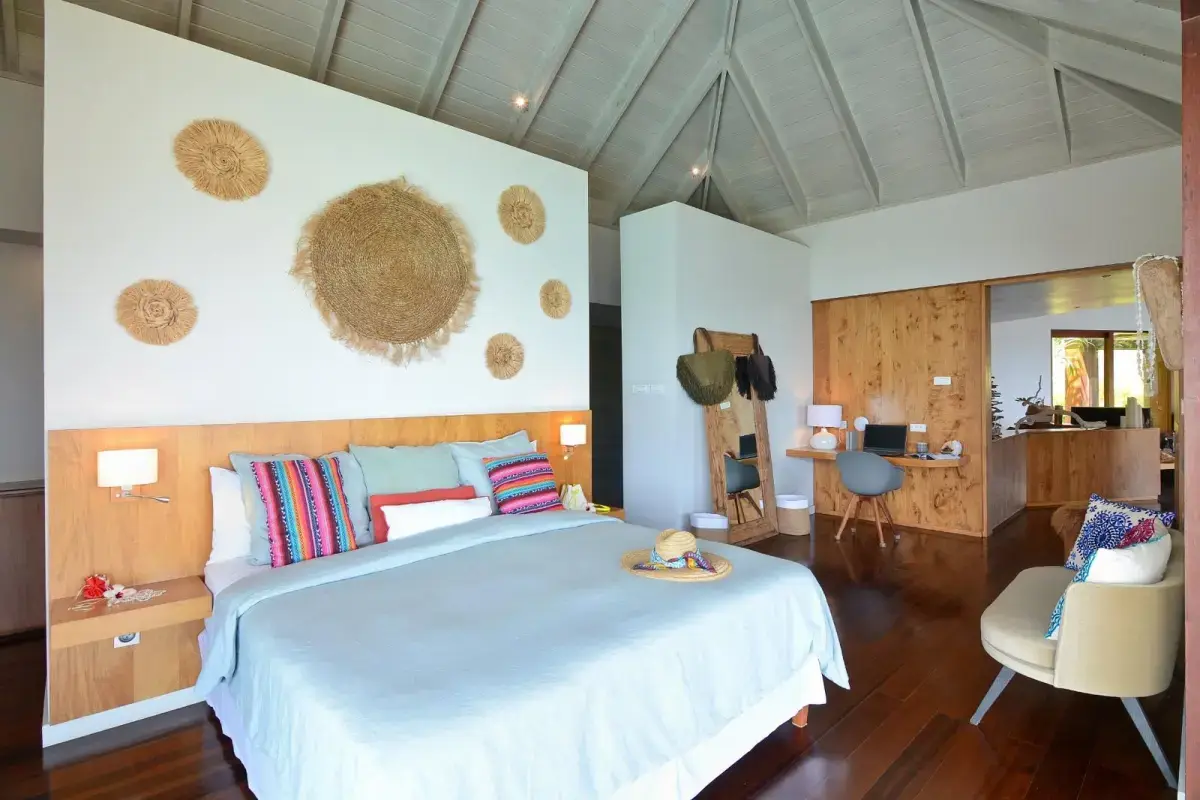  Image of Residential - 3 Bedrooms - 4 Bathrooms for sale in Bequia-Ocar-St. Vincent & the Grenadines, Image 6