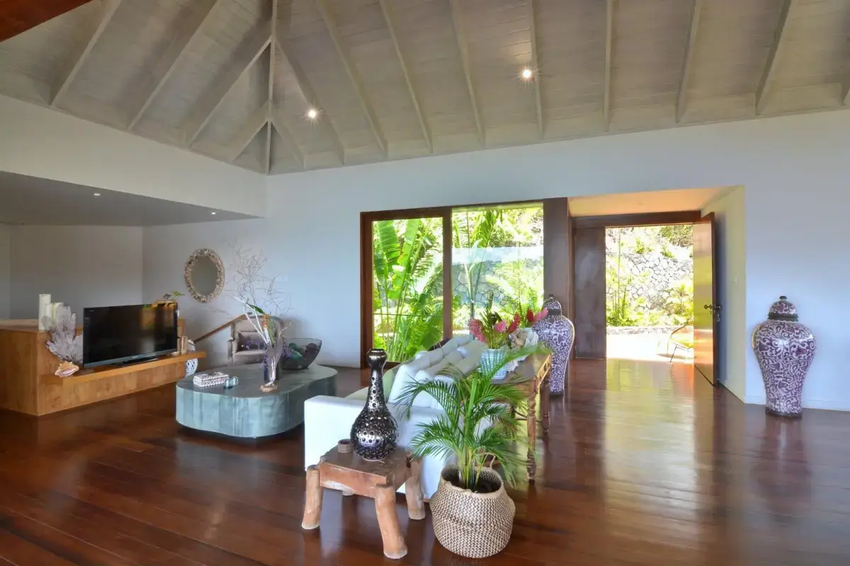  Image of Residential - 3 Bedrooms - 4 Bathrooms for sale in Bequia-Ocar-St. Vincent & the Grenadines, Image 29