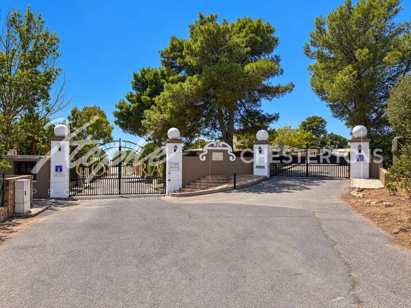  Image of Villa - 3 Bedrooms - 2 Bathrooms for sale in Faro-Faro-Portugal, Image 37