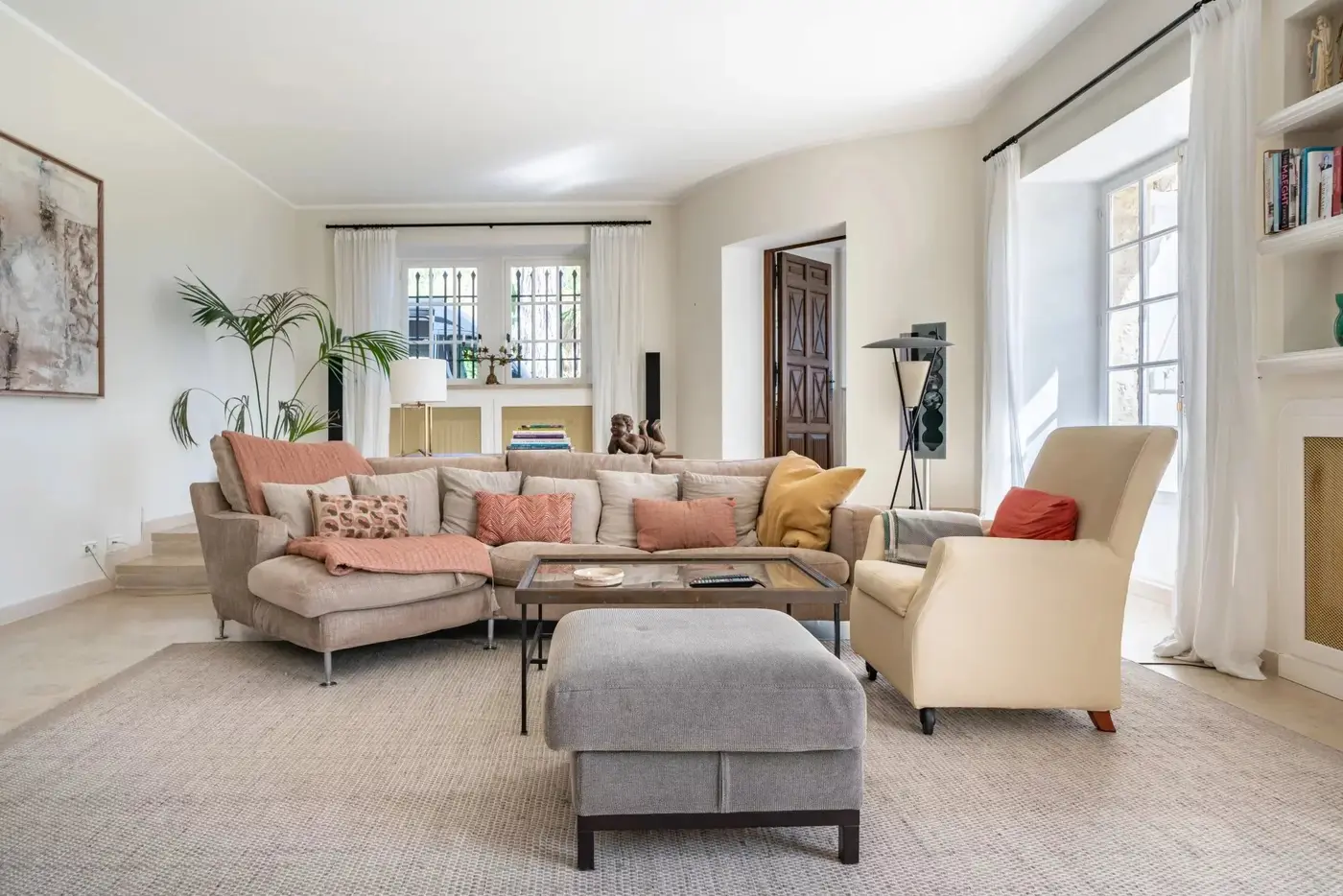  Image of Villa - 6 Bedrooms - 6 Bathrooms for Sale in Alpes-Maritimes-Vence-France, Image 11