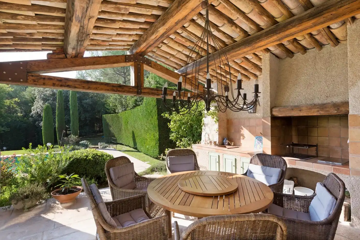 Image of Villa - 4 Bedrooms for Sale in Alpes-Maritimes-La Colle-sur-Loup-France, Image 3