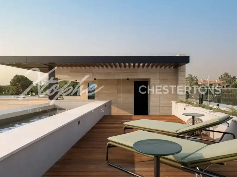 Image of Apartment - 4 Bedrooms - 7 Bathrooms for Sale in Faro-Loulé-Portugal, Image 3