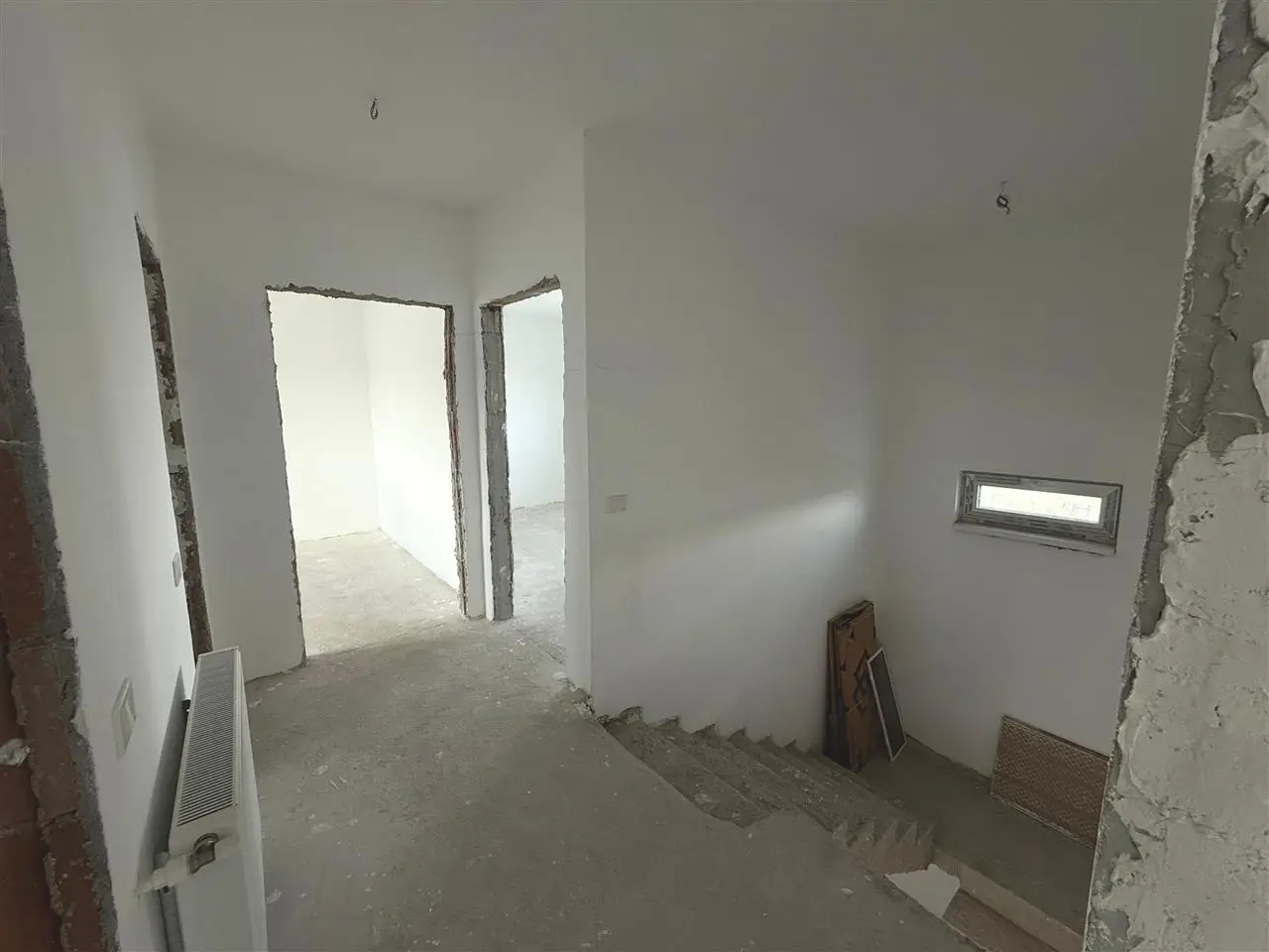 Image of House - 5 Bedrooms - 3 Bathrooms for Sale in Bucuresti Ilfov-Ciorogarla-Romania, Image 5