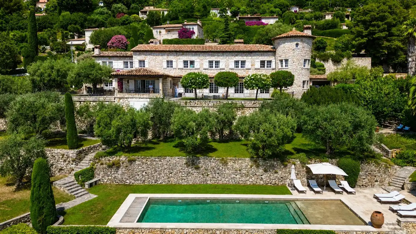 Image of Villa - 6 Bedrooms - 6 Bathrooms for Sale in Alpes-Maritimes-Vence-France, Image 3