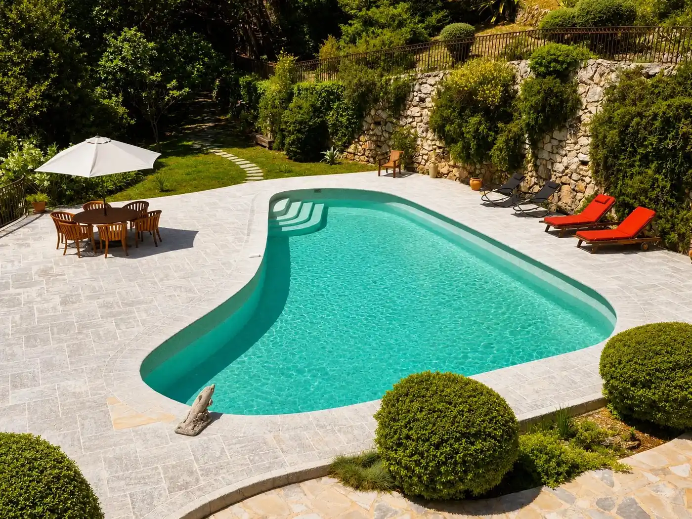 Image of Villa - 6 Bedrooms - 6 Bathrooms for Sale in Alpes-Maritimes-Vence-France, Image 3